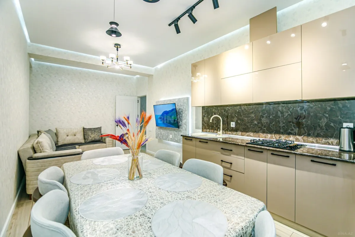 Kirayə verilir 3 otaqlı mənzil 110 m²