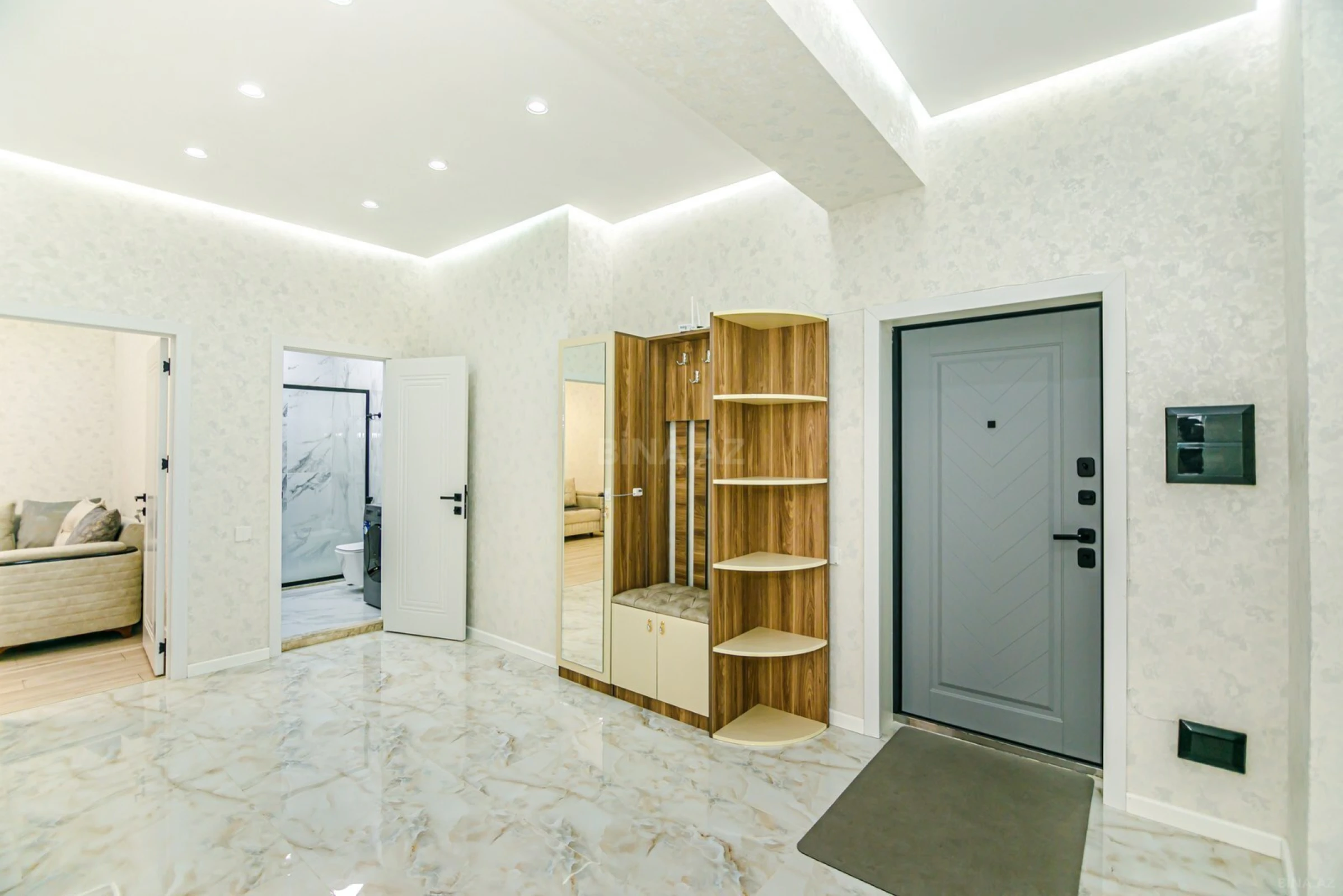 Kirayə verilir 3 otaqlı mənzil 110 m²