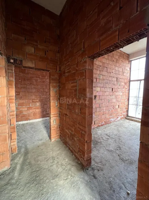 Satılır 3 otaqlı mənzil 112 m²