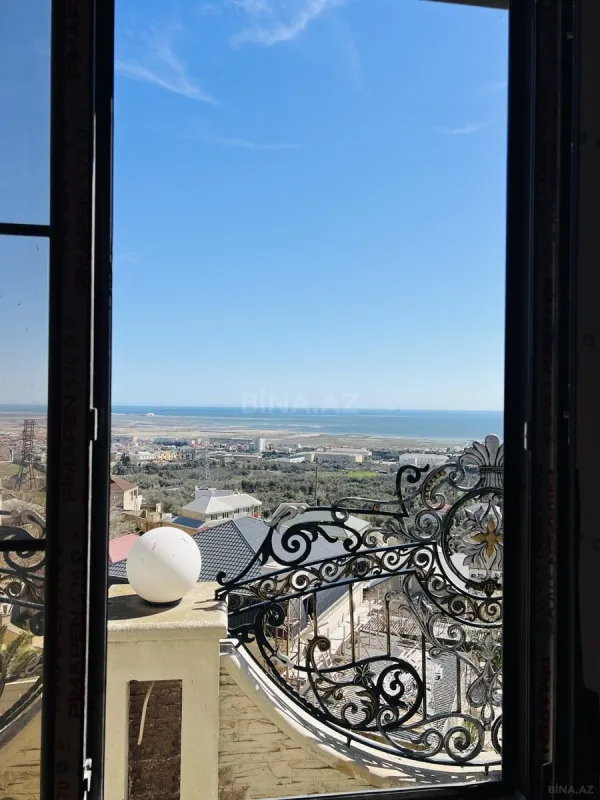 Satılır 3 otaqlı mənzil 112 m²