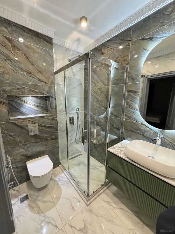 Satılır 2 otaqlı mənzil 102 m²