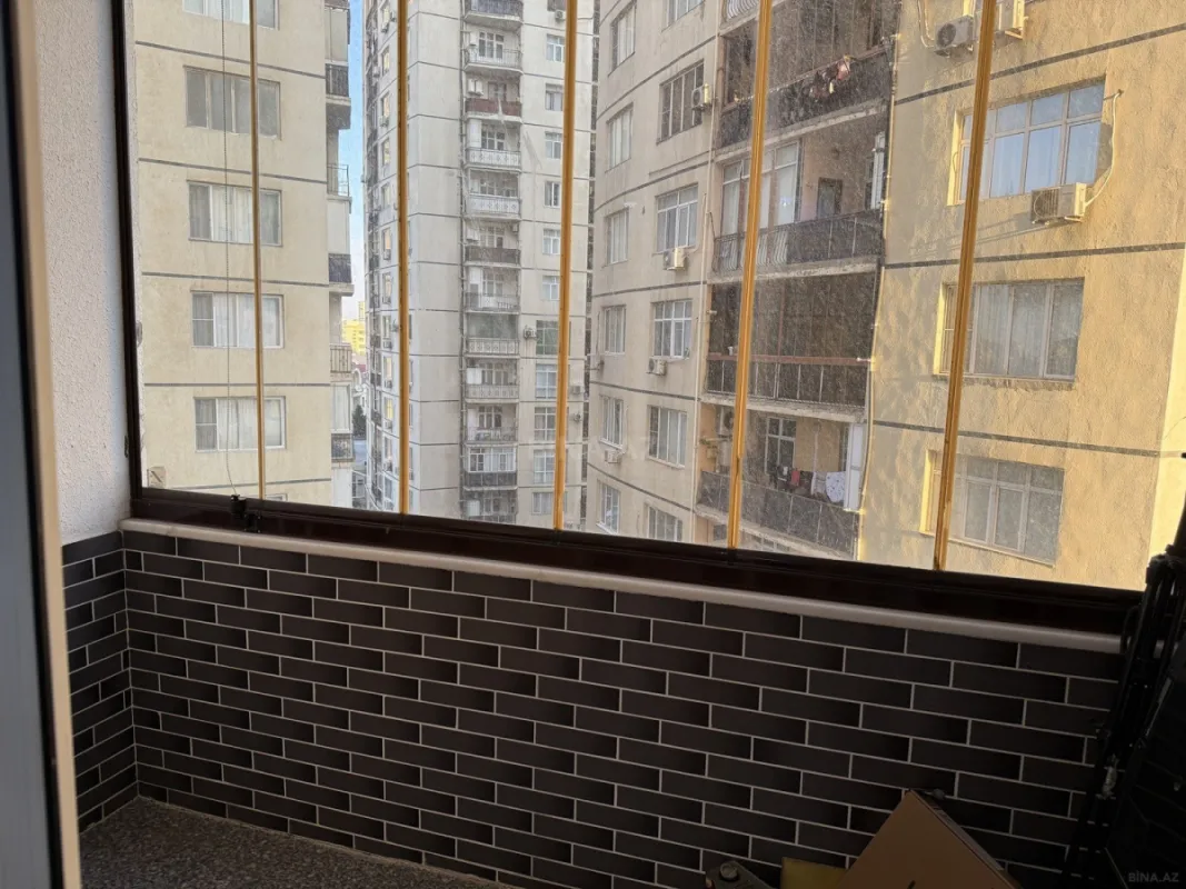 Kirayə verilir 4 otaqlı mənzil 110 m²