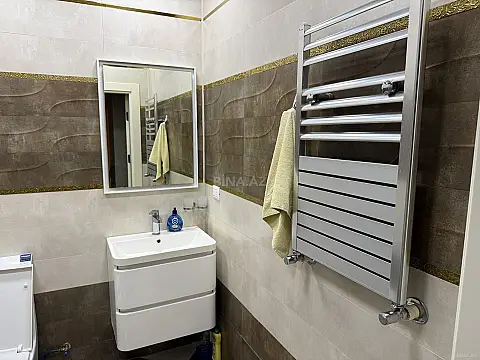 Kirayə verilir 4 otaqlı mənzil 110 m²