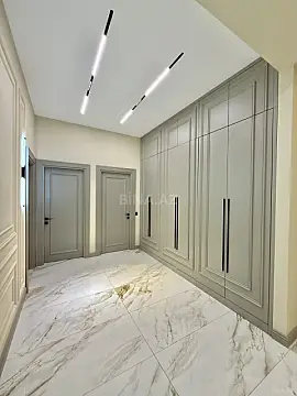 Satılır 3 otaqlı mənzil 105 m²