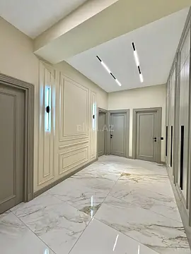 Satılır 3 otaqlı mənzil 105 m²