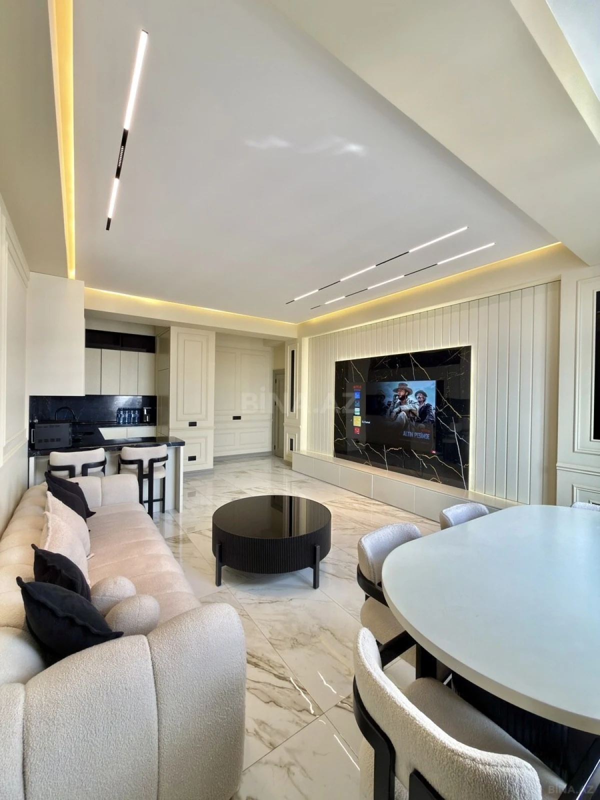 Satılır 3 otaqlı mənzil 105 m²