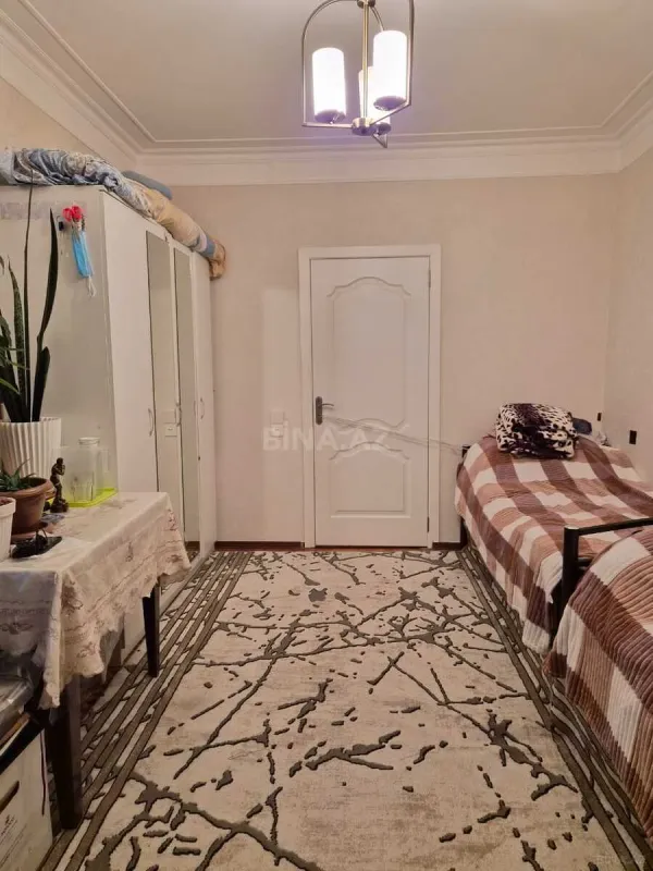 Satılır 3 otaqlı mənzil 75 m²
