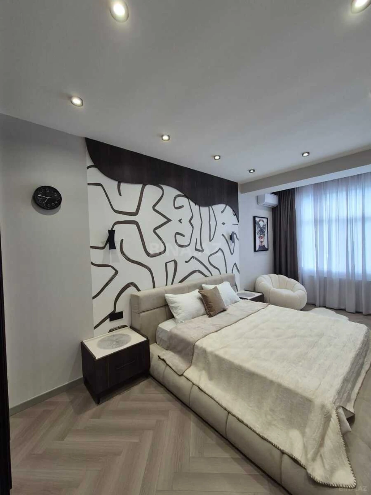 Kirayə verilir 3 otaqlı mənzil 101 m²