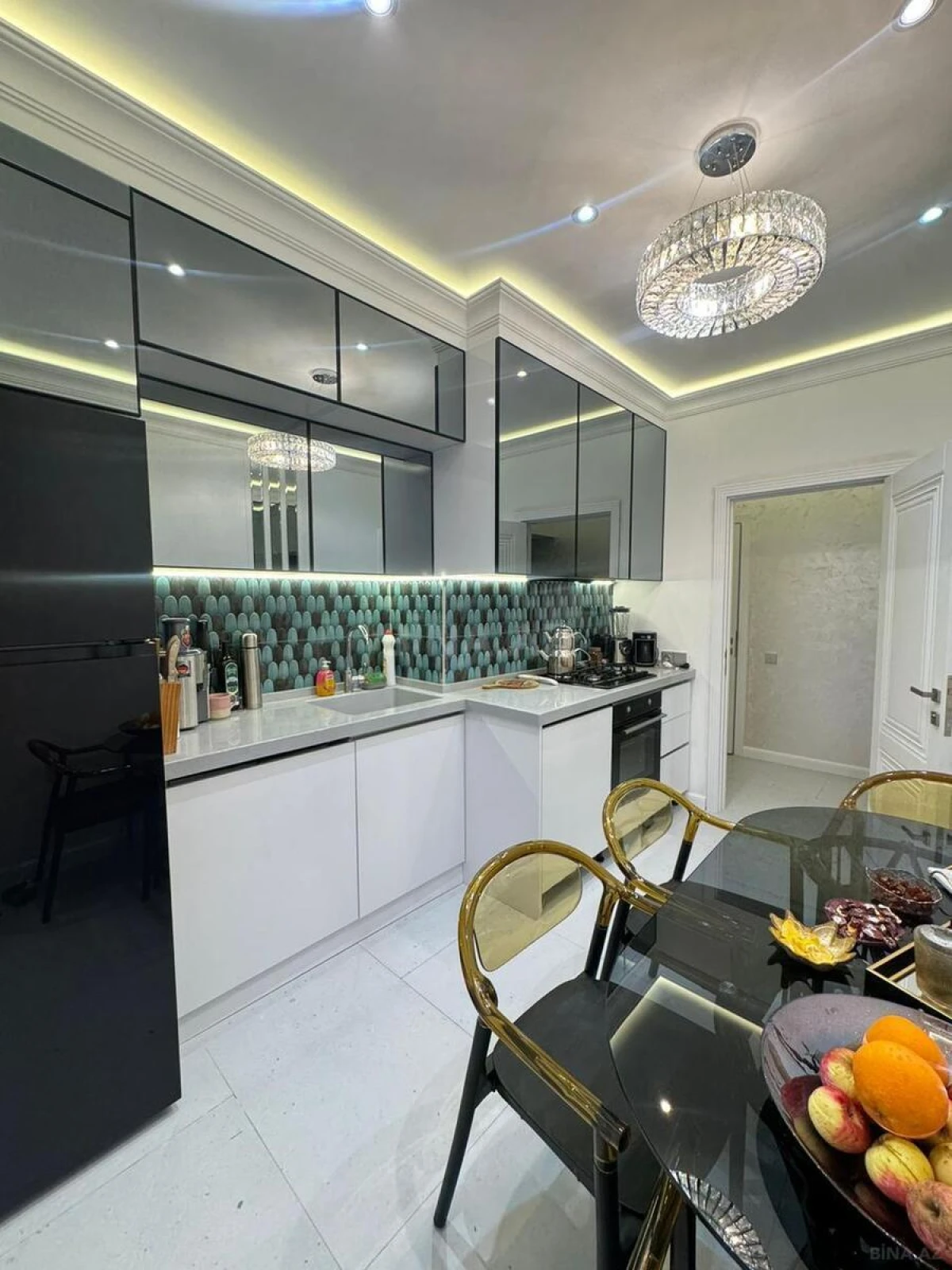 Satılır 3 otaqlı mənzil 120 m²