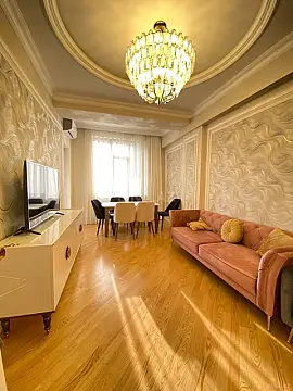 Kirayə verilir 2 otaqlı mənzil 65 m² — Bakı 2 otaq 65.00 m²