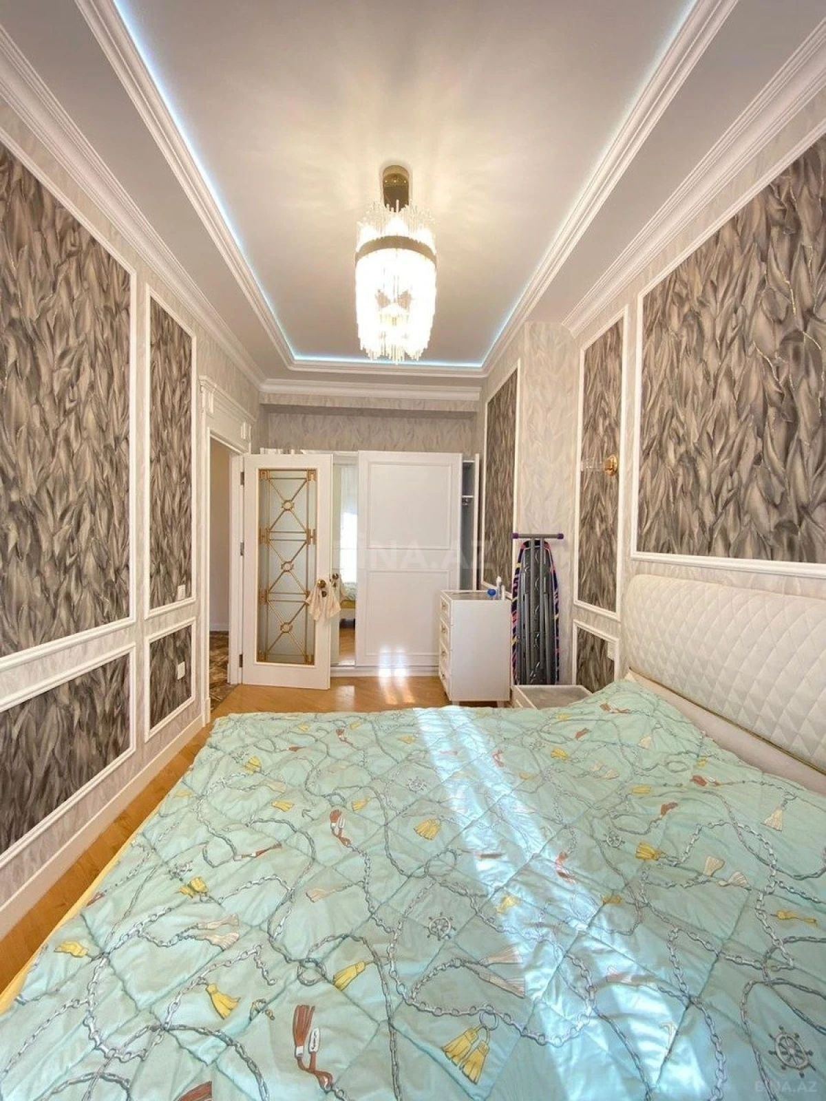 Kirayə verilir 2 otaqlı mənzil 65 m²