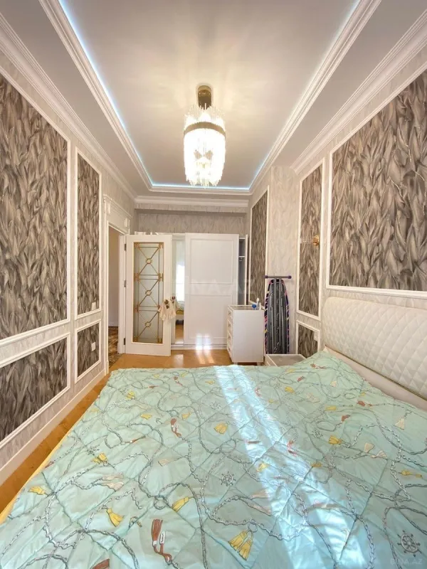 Kirayə verilir 2 otaqlı mənzil 65 m²