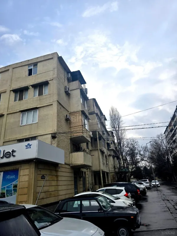 Satılır 1 otaqlı mənzil 35 m²