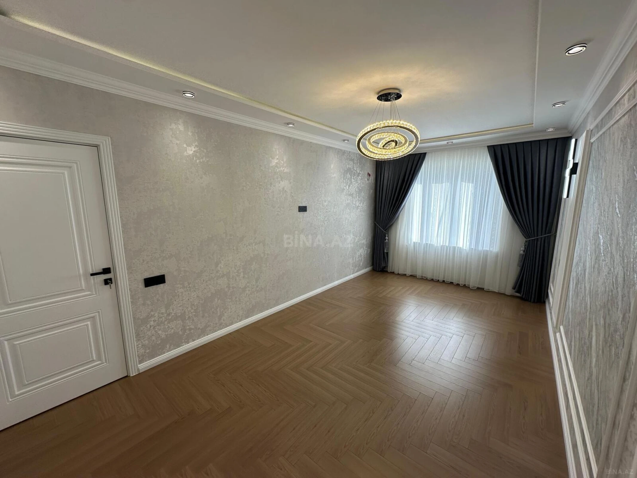 Satılır 3 otaqlı mənzil 80 m²