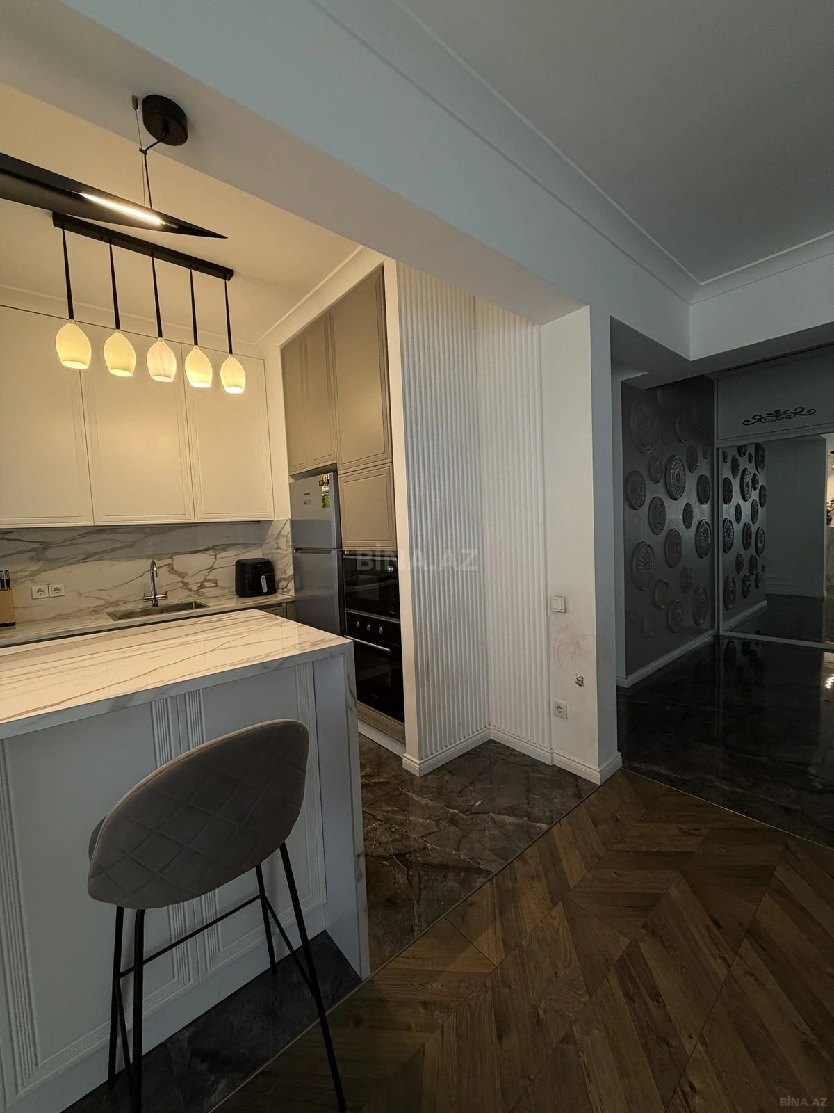 Satılır 3 otaqlı mənzil 89.5 m²