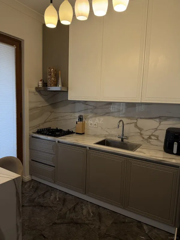 Satılır 3 otaqlı mənzil 89.5 m²
