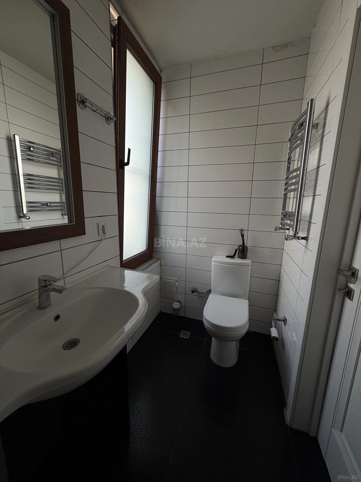 Satılır 3 otaqlı mənzil 89.5 m²