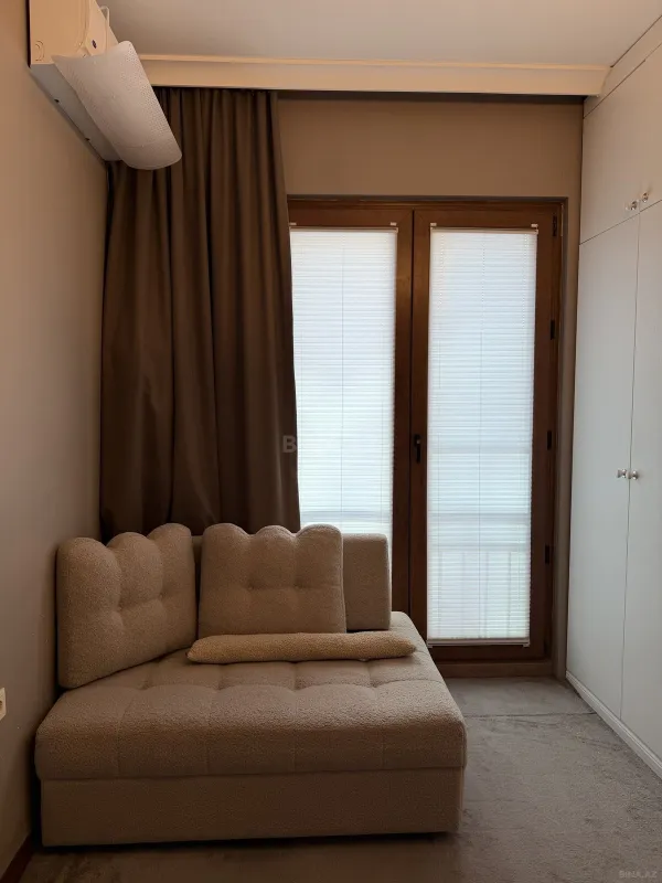 Satılır 3 otaqlı mənzil 89.5 m²