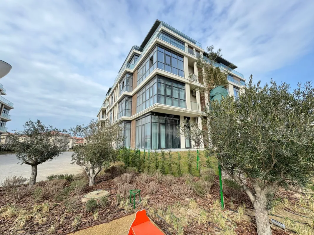 Satılır 2 otaqlı mənzil 70 m²