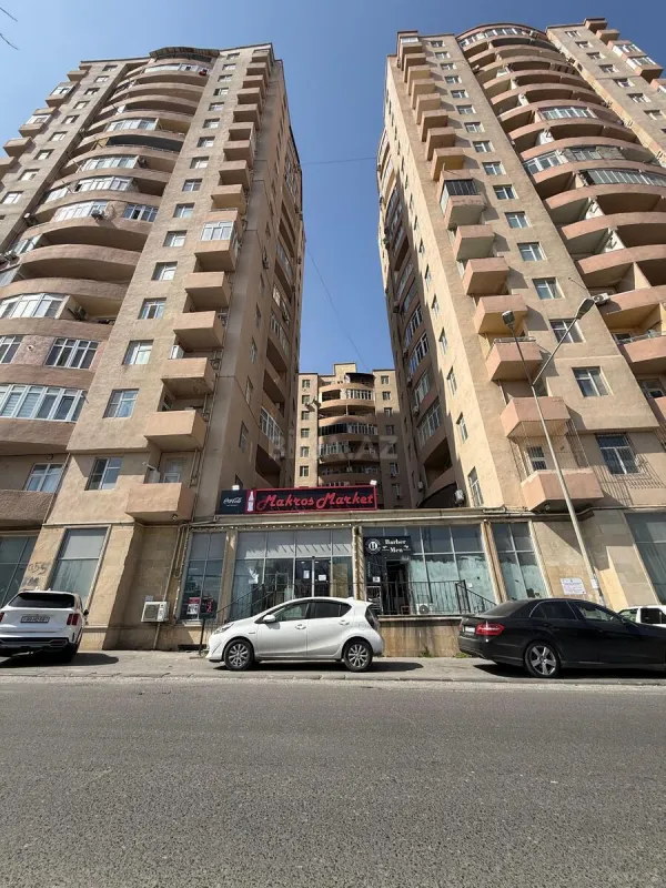 Satılır 3 otaqlı mənzil 90 m²