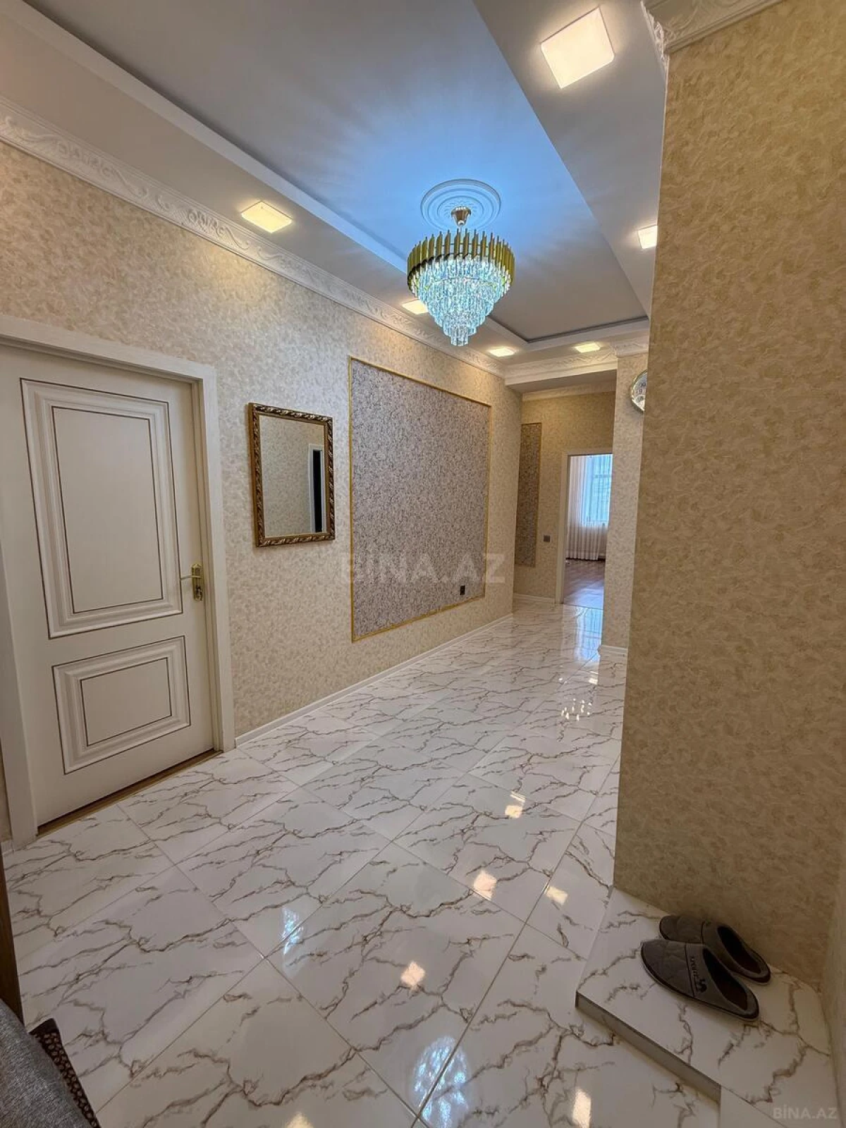 Satılır 3 otaqlı mənzil 90 m²