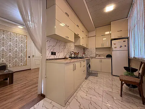 Satılır 3 otaqlı mənzil 90 m²