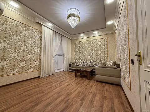 Satılır 3 otaqlı mənzil 90 m²