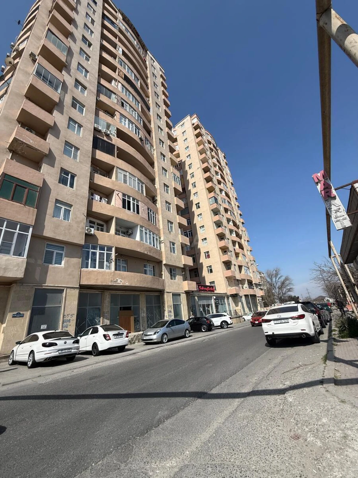 Satılır 3 otaqlı mənzil 90 m²