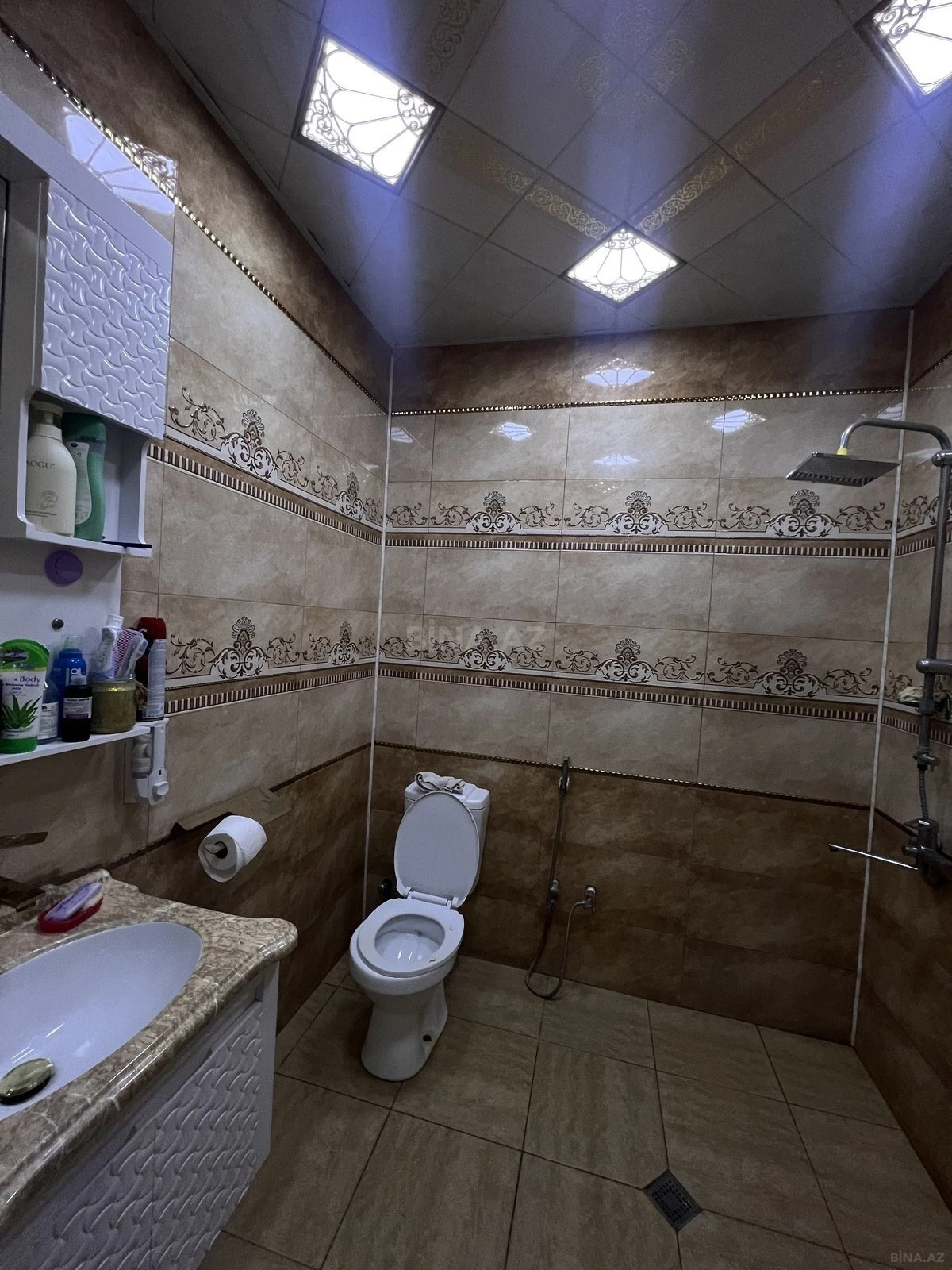Satılır 3 otaqlı mənzil 87 m²