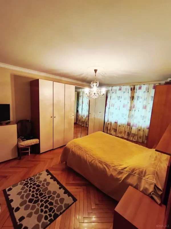 Satılır 3 otaqlı mənzil 75 m²