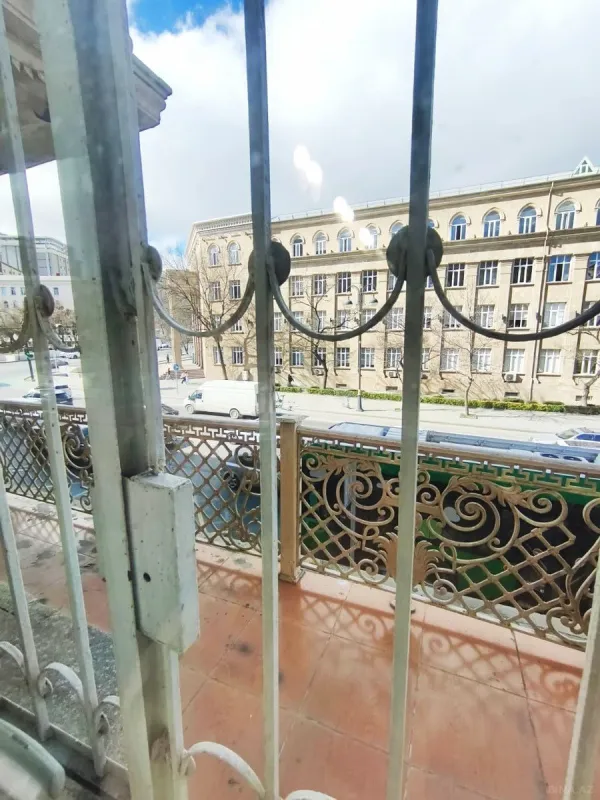 Satılır 3 otaqlı mənzil 75 m²