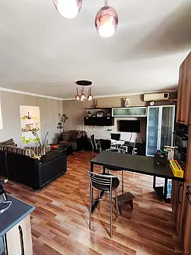 Satılır 3 otaqlı mənzil 75 m²