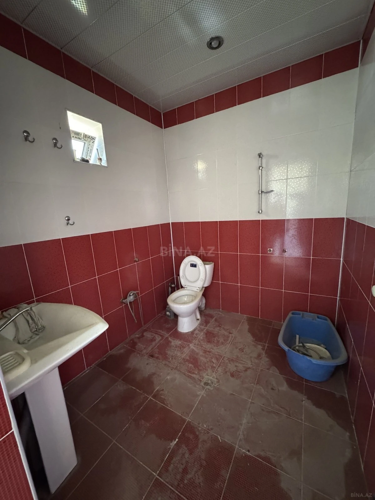 Satılır 4 otaqlı həyət evi 150 m²