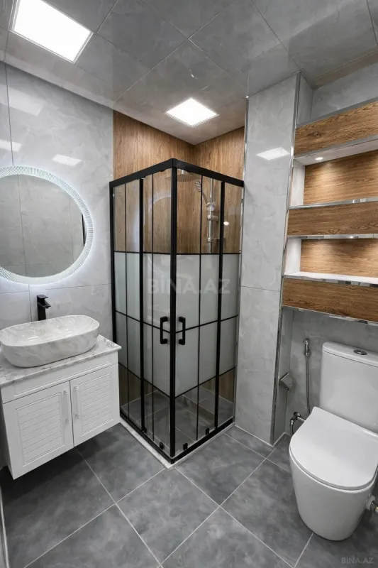 Satılır 2 otaqlı mənzil 65 m²