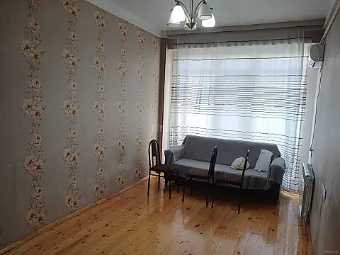 Kirayə verilir 2 otaqlı mənzil 55 m²