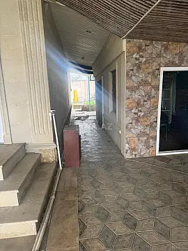 Satılır 5 otaqlı həyət evi 120 m²