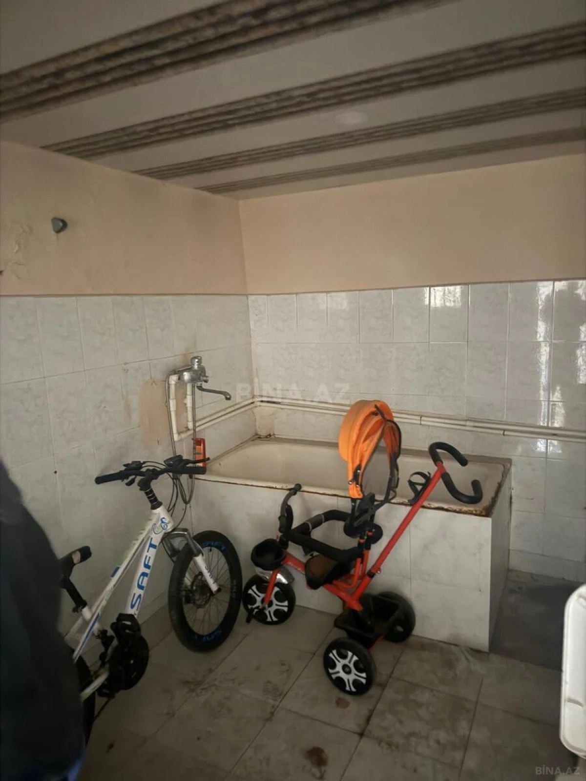 Satılır 5 otaqlı həyət evi 120 m²