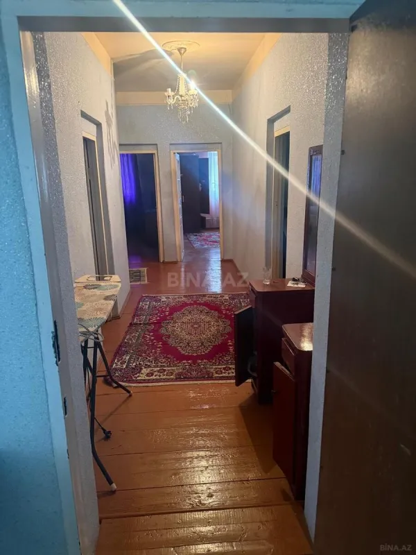 Satılır 5 otaqlı həyət evi 120 m²