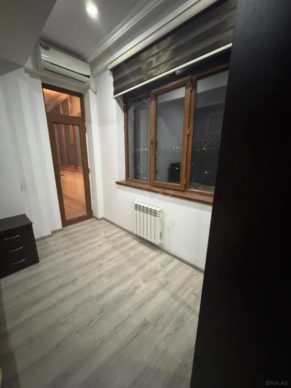 Satılır 3 otaqlı mənzil 71.5 m²