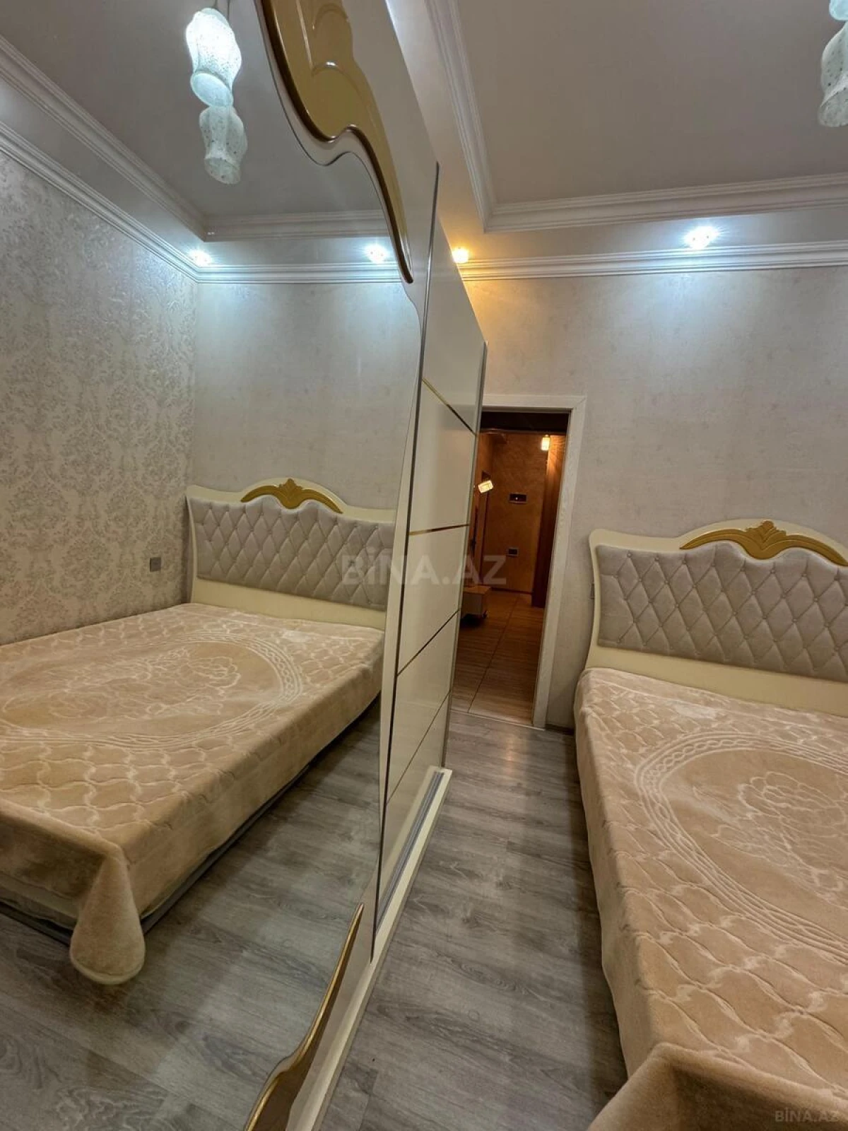 Satılır 3 otaqlı mənzil 71.5 m²