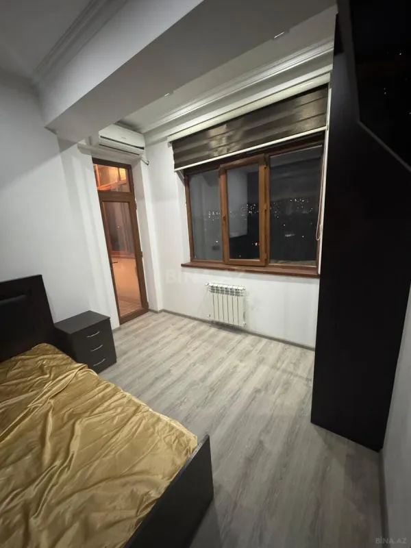 Satılır 3 otaqlı mənzil 71.5 m²