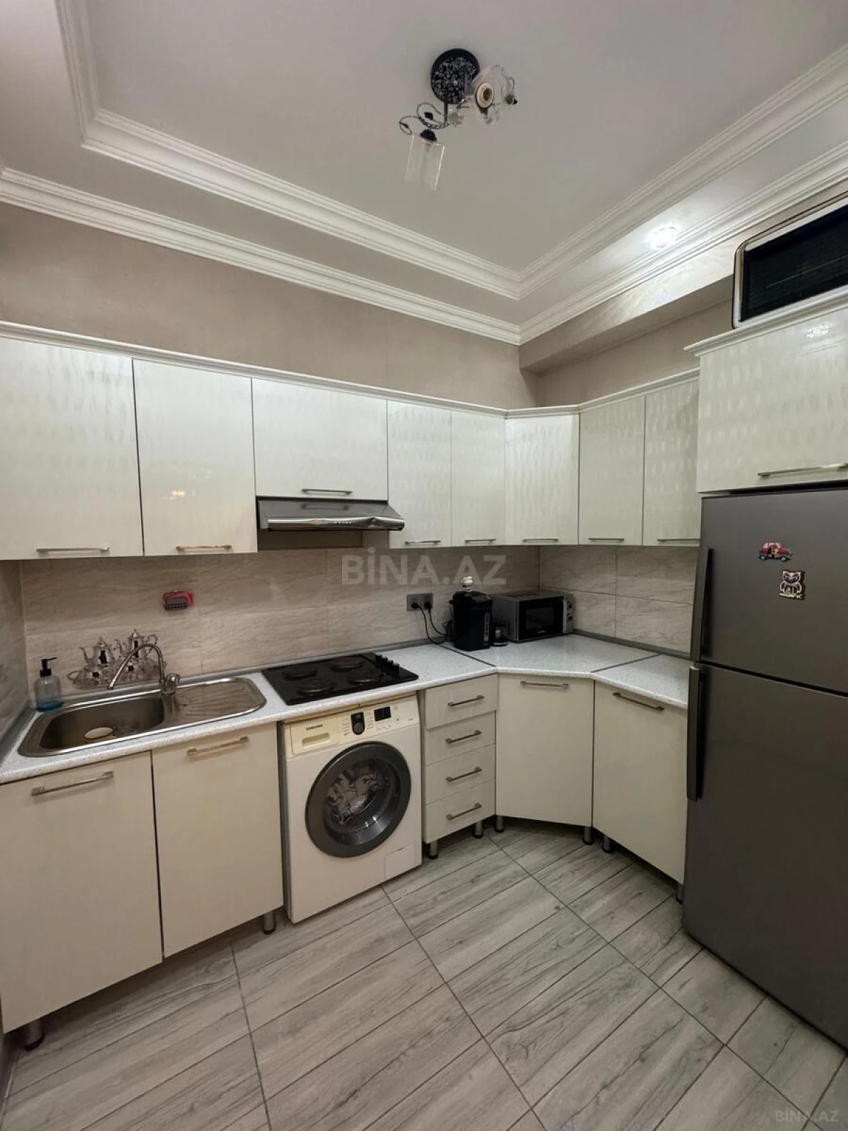 Satılır 3 otaqlı mənzil 71.5 m²