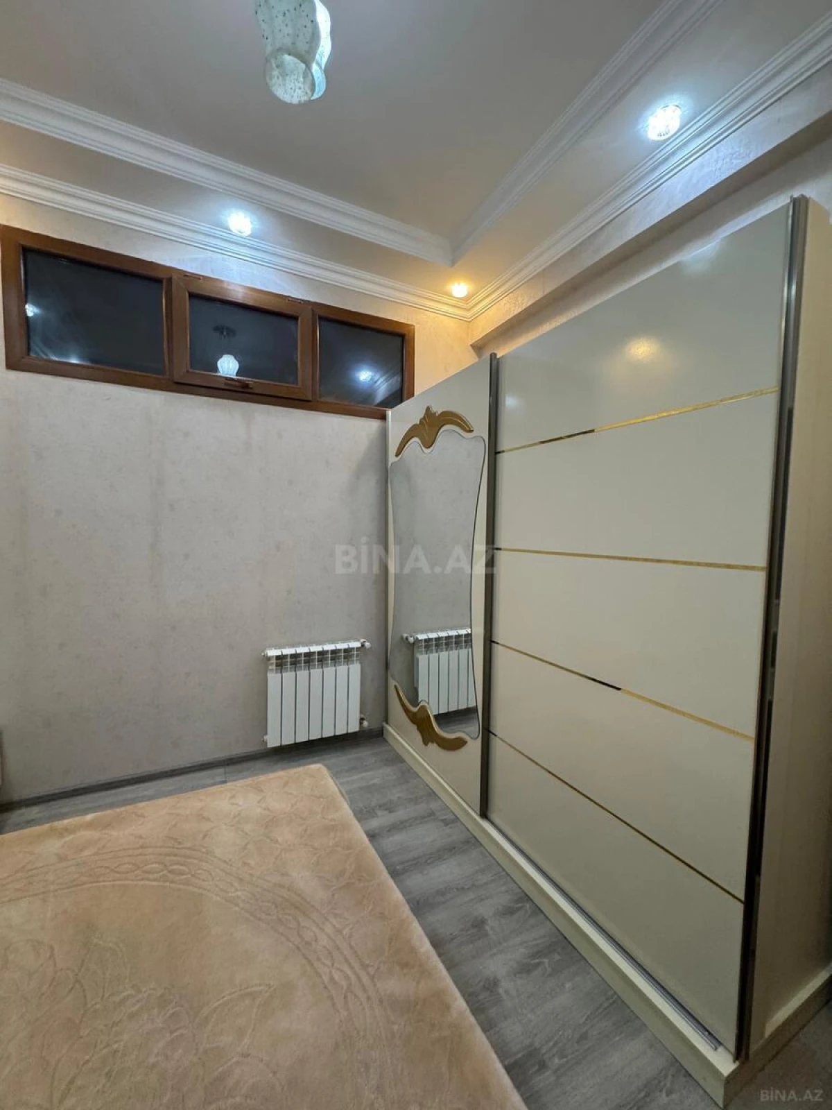 Satılır 3 otaqlı mənzil 71.5 m²