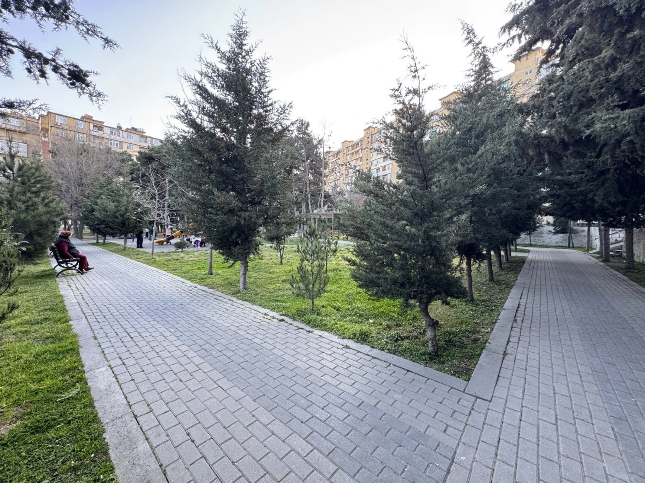 Satılır 2 otaqlı mənzil 55 m²