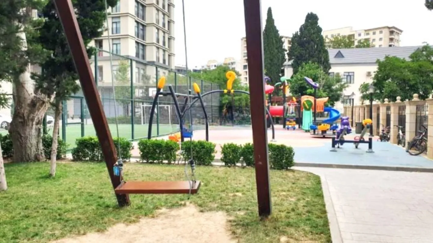 Satılır 3 otaqlı mənzil 105 m²