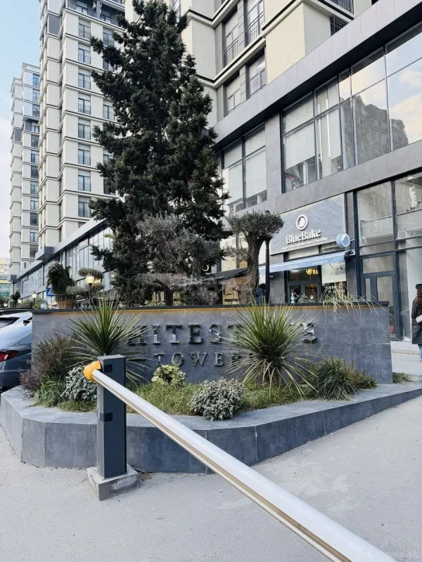 Satılır 3 otaqlı mənzil 105 m²
