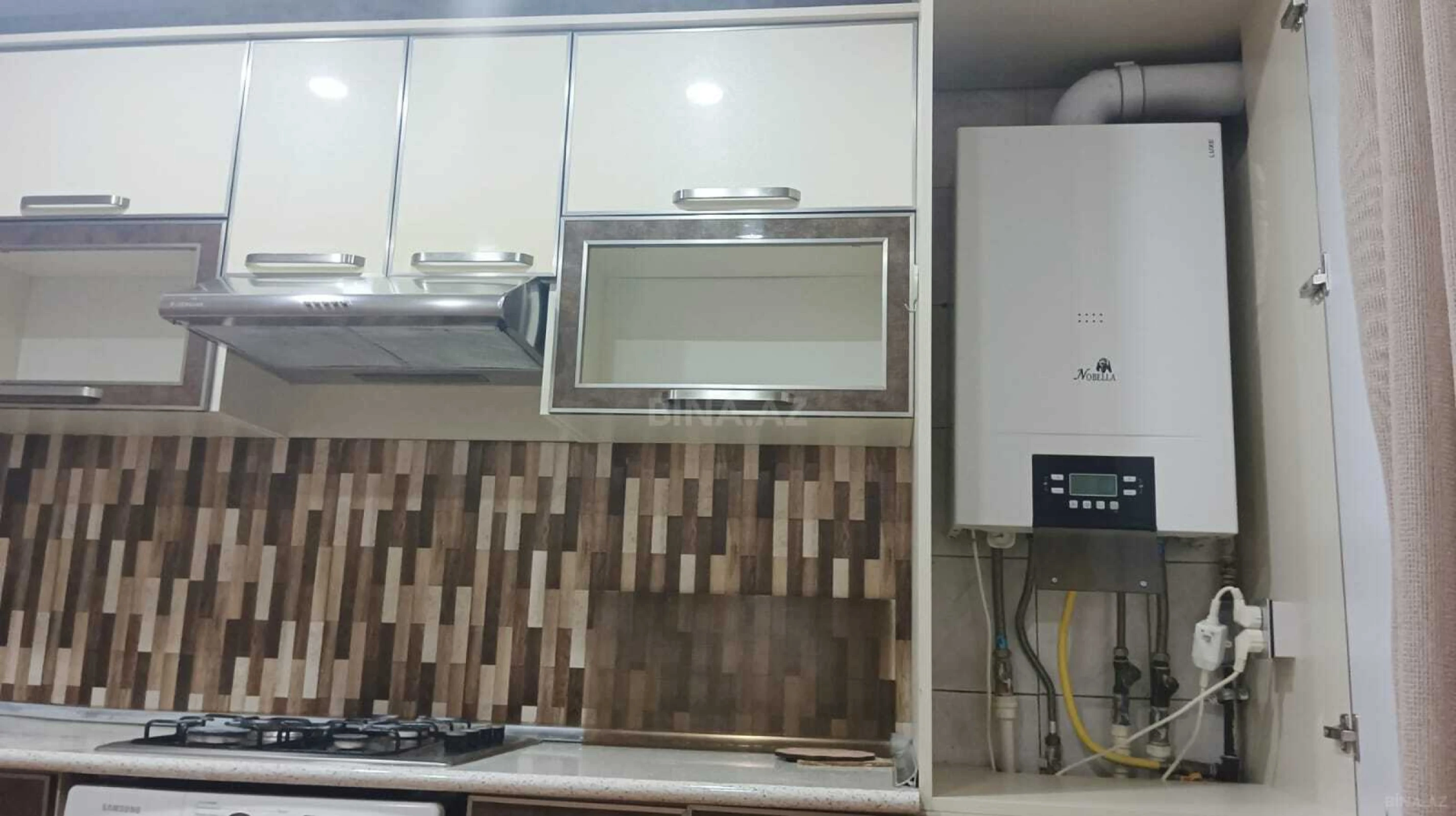 Satılır 3 otaqlı mənzil 82 m²