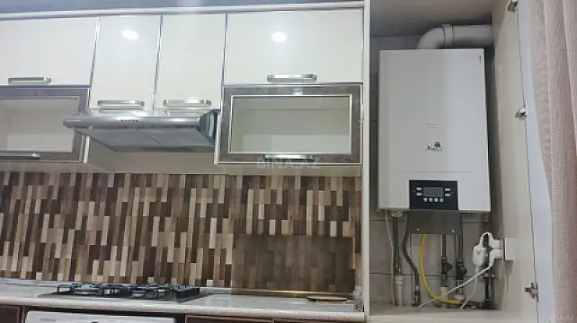 Satılır 3 otaqlı mənzil 82 m²