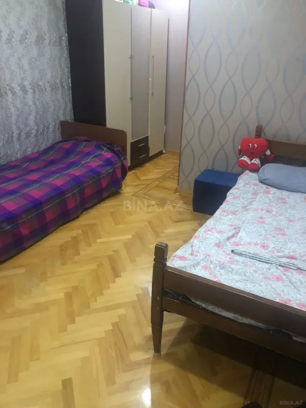Satılır 3 otaqlı mənzil 82 m²
