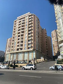 Satılır qaraj 20 m²